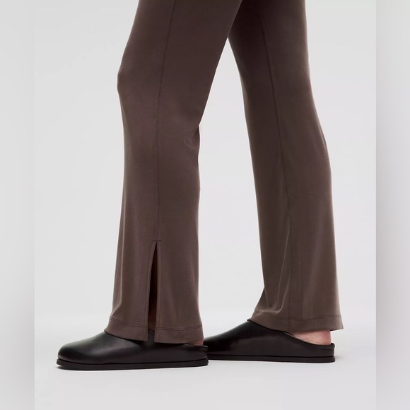 Lululemon Drapey Softstreme Flared Pant - Picture 5 of 13